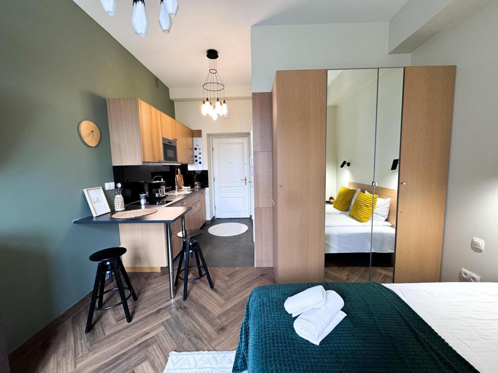 Inpoint Wielopole 32 Boutique Apartments Old Town&Kazimierz District Kraków Rum bild